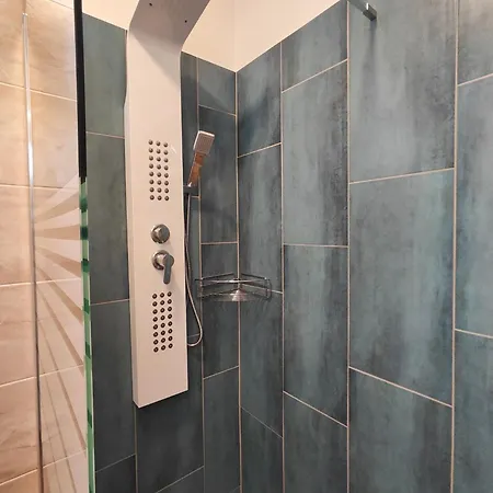 Joo * Balatonszabadi Fürdőtelep